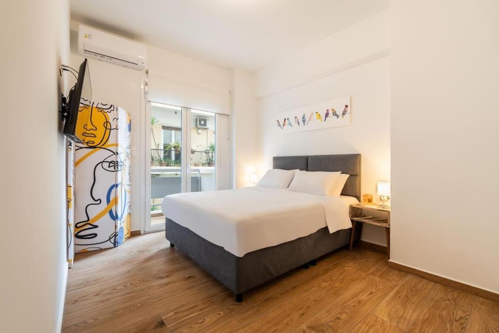 Carpe Diem 1Bd Apt. 7' To Metro Panepistimio Athens Exterior photo
